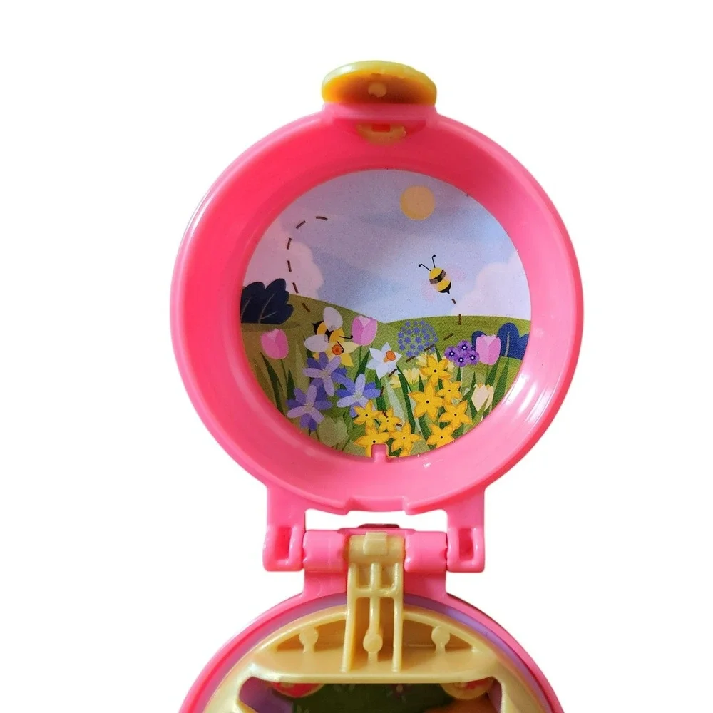 Polly Pocket Compact‎ Bee Keeper - 2019